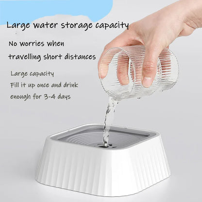 No-mess Floating Water Bowl